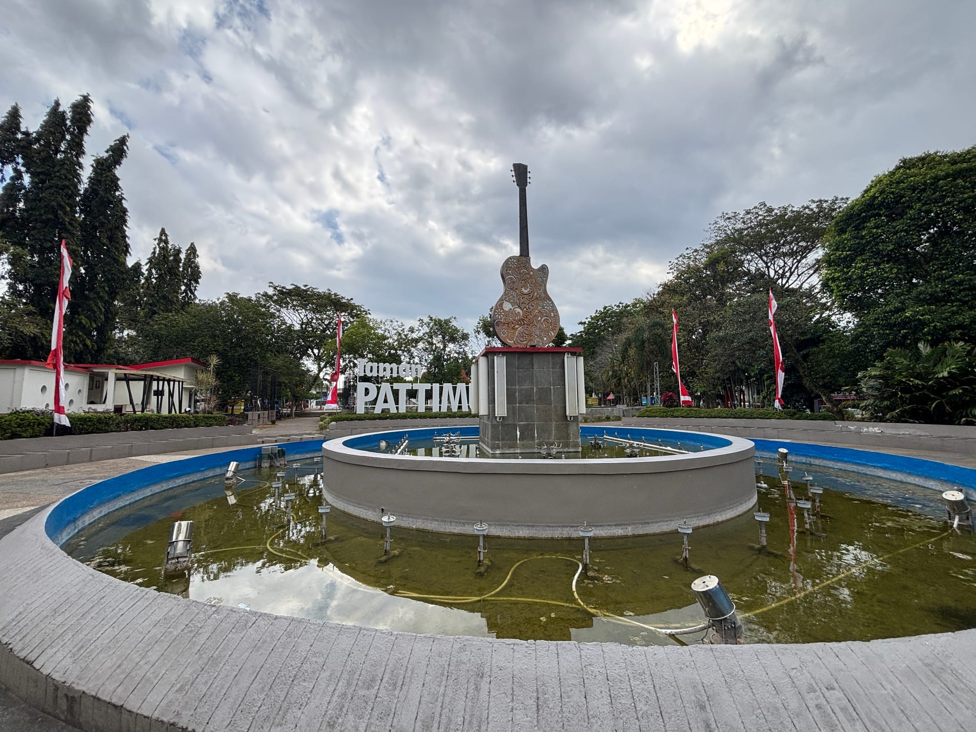 Ambon Unplugged: The City of Music, Chaotic Fish Markets, and a $2 Seafood Feast