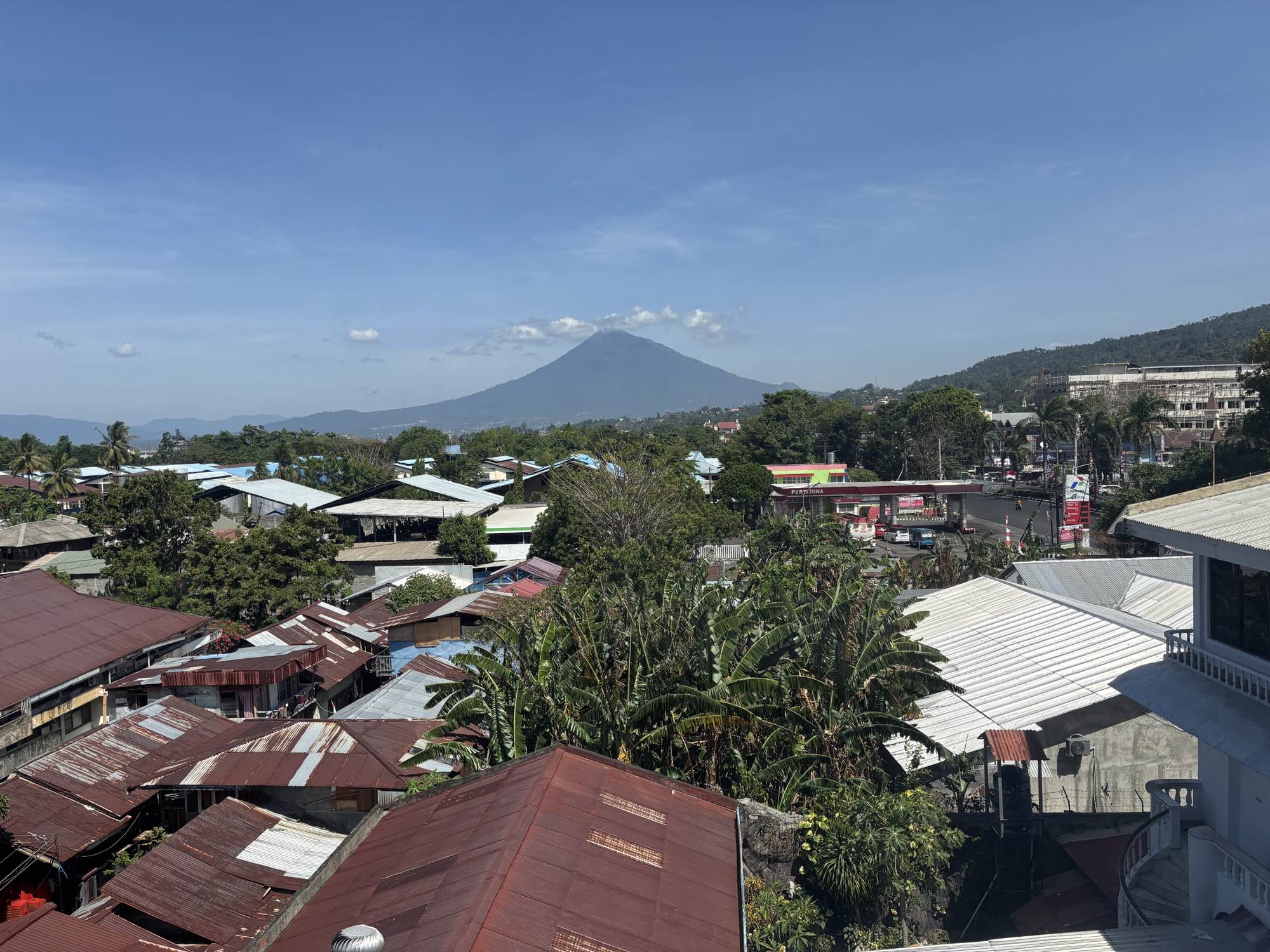 The Day Before the Ferry: Independence Day & Volcano Views in North Sulawesi 🚢