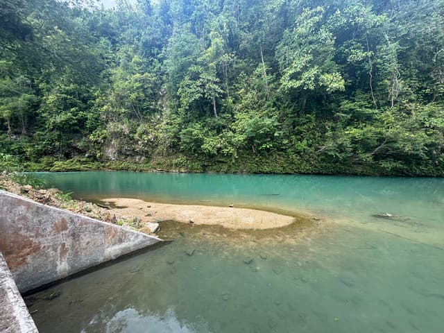 Hidden Emerald Pools and Endless Hills: Finding the Perfect Bamboo Hut