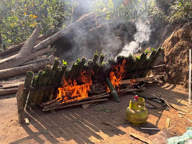The Alchemy of Offerings: Bamboo, Fire, and a Night in a Traditional Tongkonan