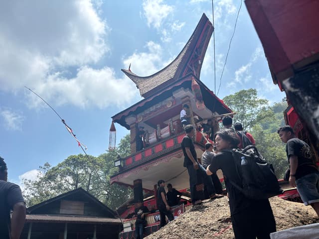 A Deep Dive into Tana Toraja: The Final Day of Rambu Solo and a Shift in the Traveler's Soul