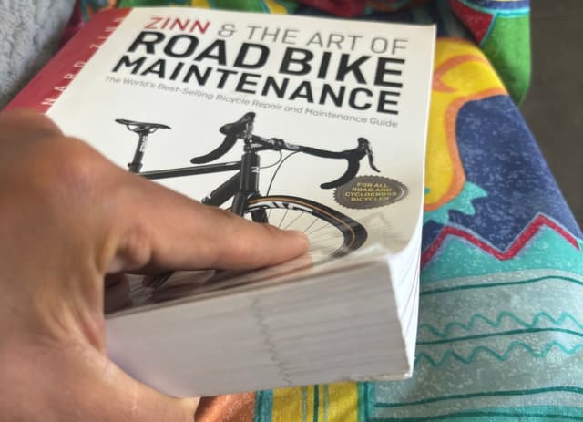 🇦🇺 Rest Day in Busselton: Bicycle Maintenance, Books, and a Japanese Friend