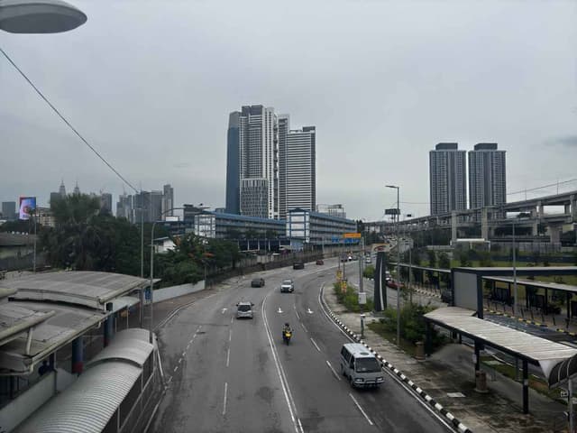 🇲🇾 A New Bicycle and Hidden Stories in Kuala Lumpur