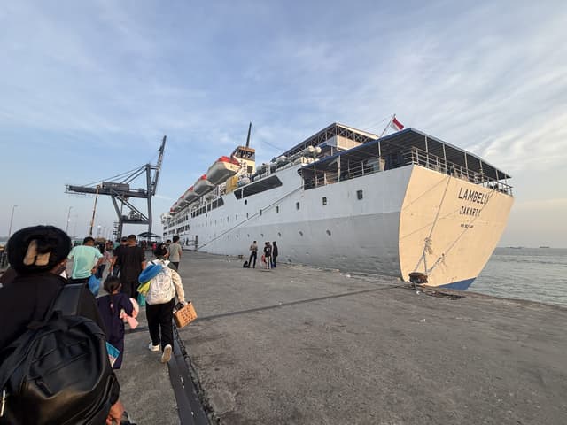 PELNI: The National Ferry Line Still Holding Indonesia's 17,000 Islands Together