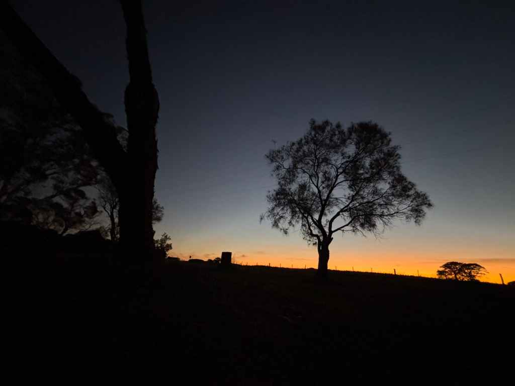 🇦🇺 Cycling to Mount Gambier: Cold Mornings, Kindness, and a Warm Welcome