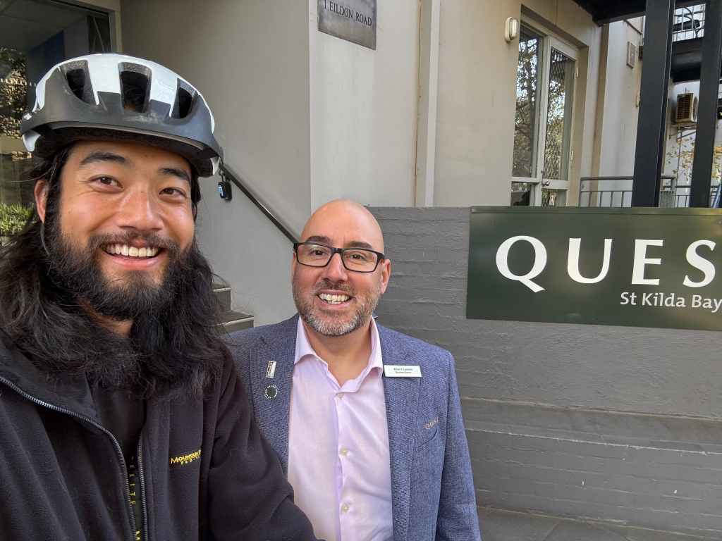 🇦🇺 Farewell to Melbourne: Coffee, Gifts, and an Unexpected Encounter