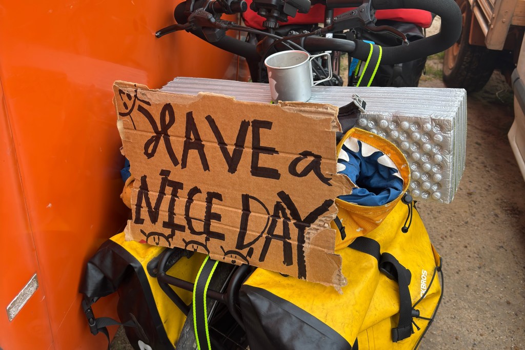 🇦🇺 Cycling with Gratitude: Creating a Signboard and Finding Peace in Karridale