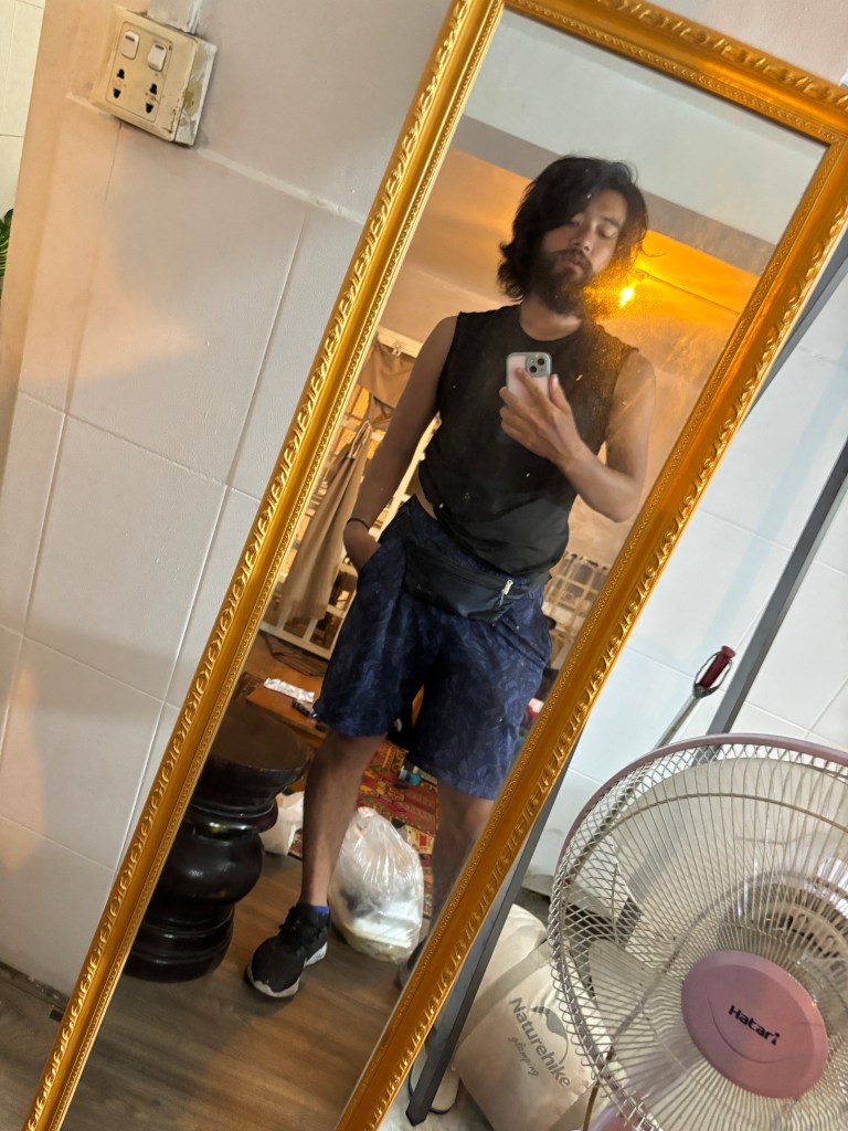 🇰🇭 Walking Phnom Penh’s Nightlife in Kimono