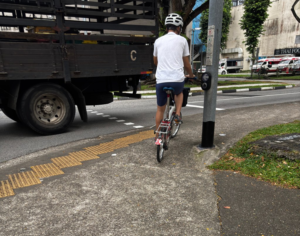 🇸🇬 Cycling Goodbye to Singapore, Hello to Indonesia